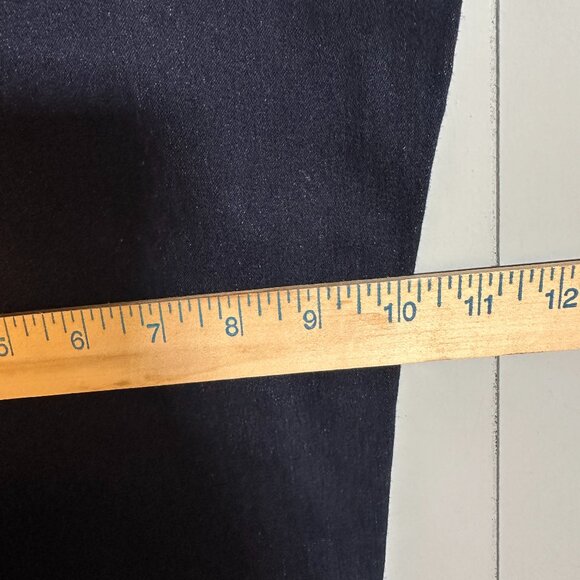 The Pioneer Woman Medium Pull-On Embroidered Denim Stretch Cropped Jeans Capris - Picture 10 of 10